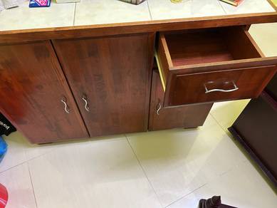 Solid Wood Kitchen Cabinet with Tile Top