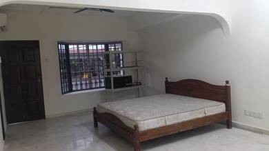 2-storey Terraced House For Sale in Gombak,SGR