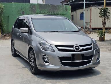Mazda 8 in Ipoh, PRK