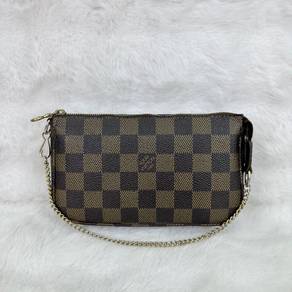 LV Bag Brown Damier Pochette