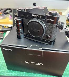 Fujifilm XT30 mirrorless camera body with L grip