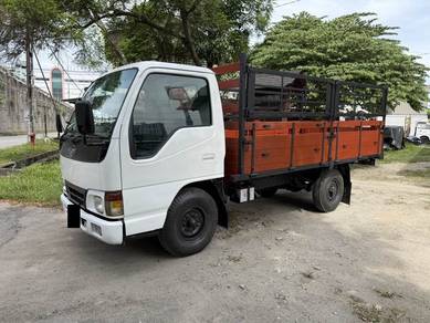 Lori Hicom 1 Tan Wooden 12 Kaki Lorry Boon