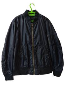 810.uniqlo bomber jacket black