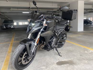 Suzuki GSX-8S