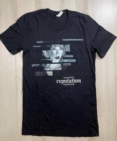 Taylor Swift Reputation Stadium Tour Tee #J1 Used