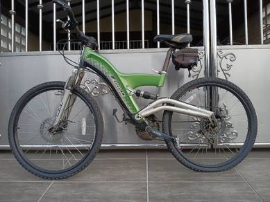 Down Hill Mountain Bike