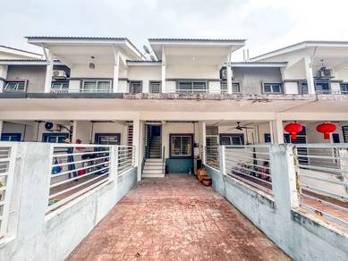 Townhouse For Sale in Puchong,SGR