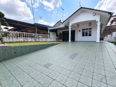 Semi-Detached House For Sale in Kluang,JHR