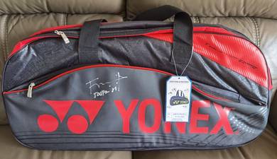 Taufik Hidayat Autographed Yonex Badminton Bag