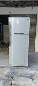 Toshiba 2d fridge refrigerator peti sejuk peti ais