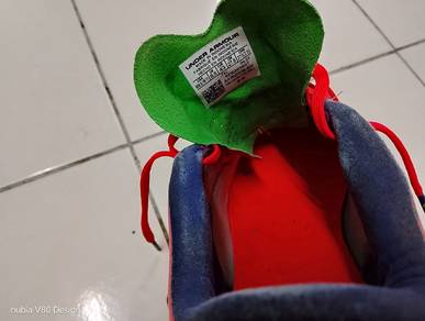 Kasut Bola Under Armour