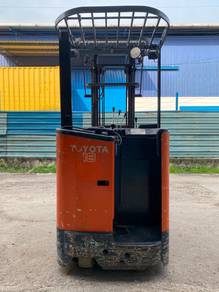2 Toyota Reach Trucks 1.5T & 1.8T for Sale