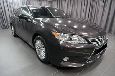 Lexus ES 250 LUXURY in Petaling Jaya, SGR