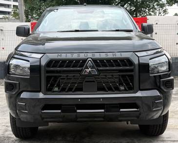Mitsubishi Triton GL in Sungai Besi, KUL