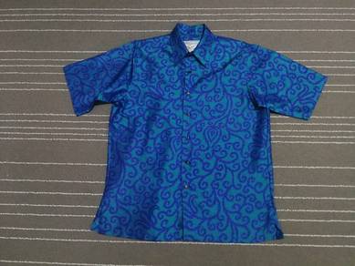 RARE Reyn Spooner Thai silk L
