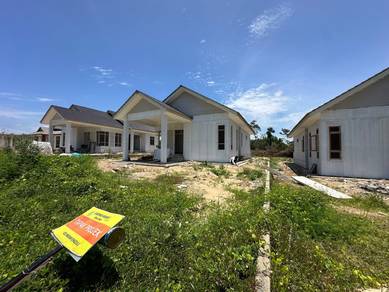 Bungalow House  in Pasir Puteh,KTN