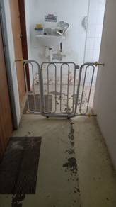 Baby safety gate pagar baby
