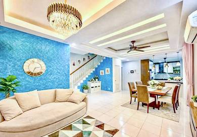 Semi-Detached House For Sale in Puncak Alam,SGR