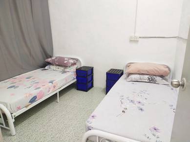 Room in Simpang Ampat, PNG