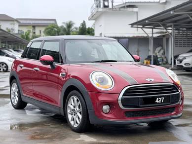 Mini Cooper in Seri Kembangan, SGR