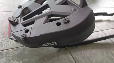 RSX 150cc Givi Rack 