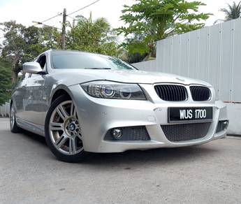 BMW 320i 20i SPORTS (CKD) in Segamat, JHR