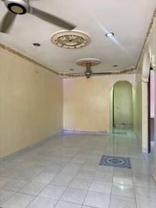 Semi-Detached House For Sale in Batu Caves,SGR