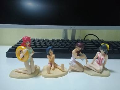 Vintage Lot of 4 Figurines Bandai Anime
