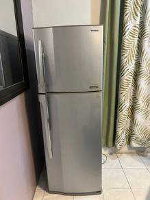 Toshiba Fridge -In good condition