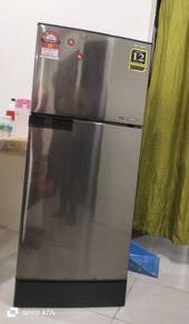 Sharp Fridge 170L