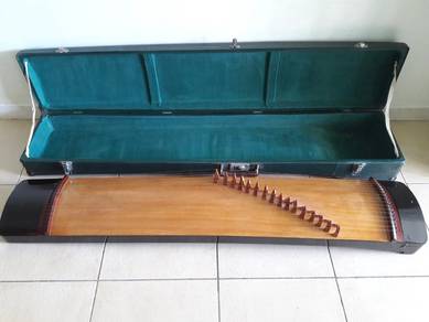 Guzheng with Case