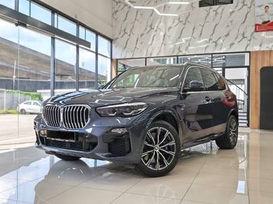 BMW X5 xDRIVE45e in City Centre, KUL