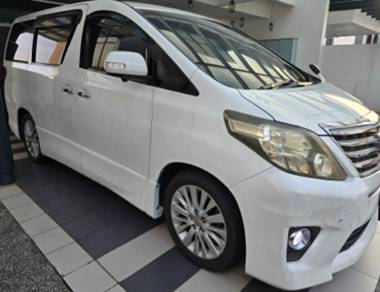 Toyota Alphard 240S C PACKAGE in Bandar Menjalara, KUL