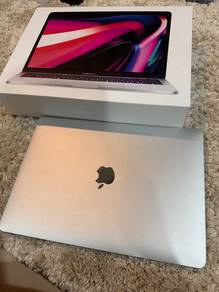 MacBook Pro 13inch silver