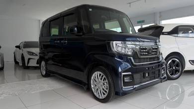 Honda N BOX CUSTOM L TURBO in Kuching, SWK
