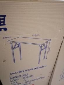 Meja dapur