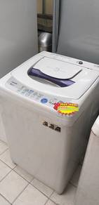 TOSHIBA 7kg Washing Machine A7u2N1 - terpakai