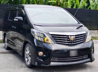 Toyota Alphard 240S in Kuching, SWK