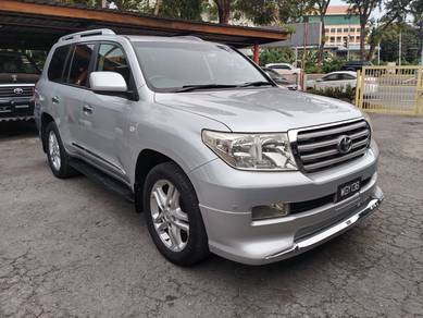 Toyota Land Cruiser V8 in Kota Kinabalu, SBH