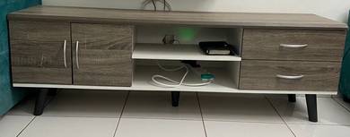 Wooden TV-rack/ TV cabinet