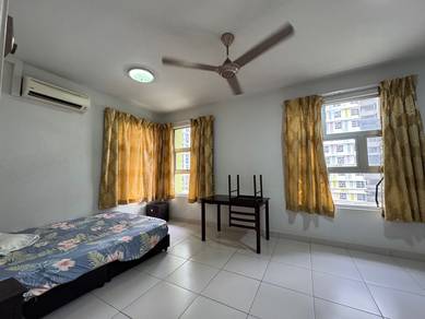 Service Residence For Sale in The Domain @ NeoCyber