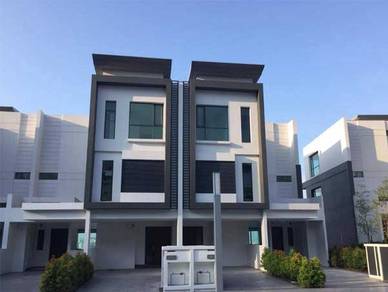 Townhouse For Sale in Taman Melawati,KUL