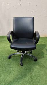 T41-E Kerusi Beroda Ofis Medium Back Office Chair