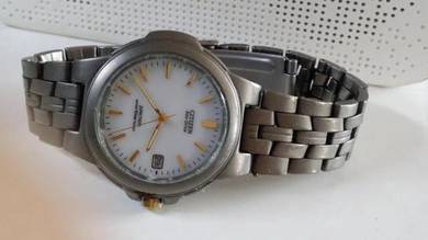 Vintage Citizen eco drive titanium gent watch