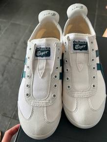 Onitsuka Tiger Mexico 66 slip on