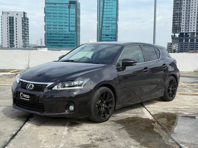 2011 Lexus CT 200 h LUXURY (HYBRID)