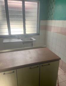 Flat For Rent in Taman Sri Batu Caves
