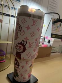 ***Pre loved Labubu's xxl tumbler flask***
