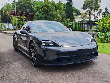 2024 Porsche Taycan -