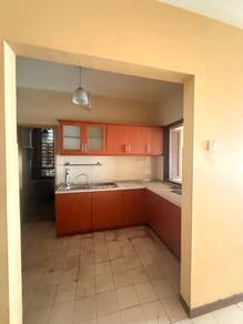 Condominium For Rent in Sri Putramas